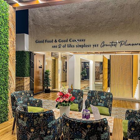 Hotel Auris & Banquets, Mumbai International Airport Экстерьер фото
