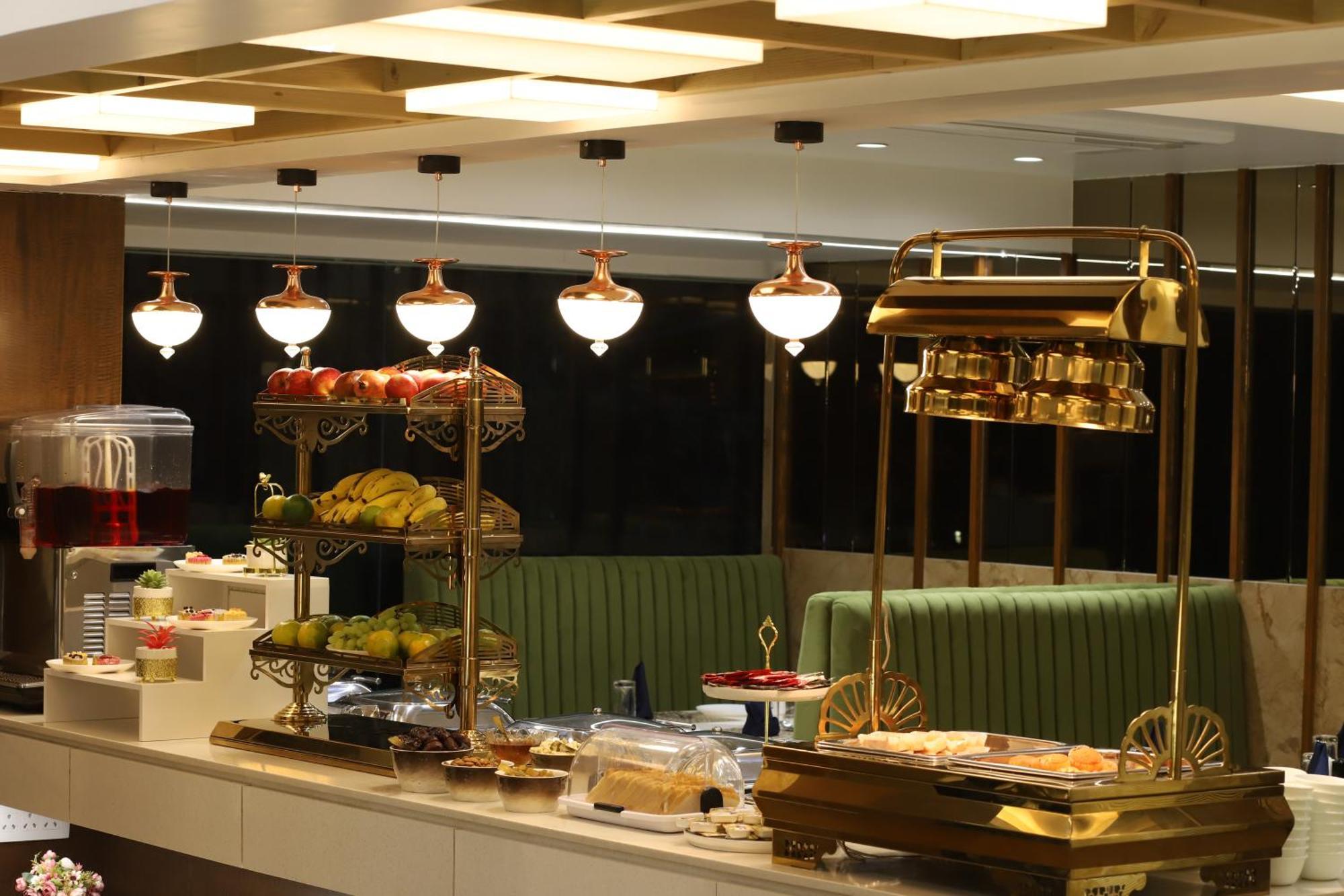 Hotel Auris & Banquets, Mumbai International Airport Экстерьер фото