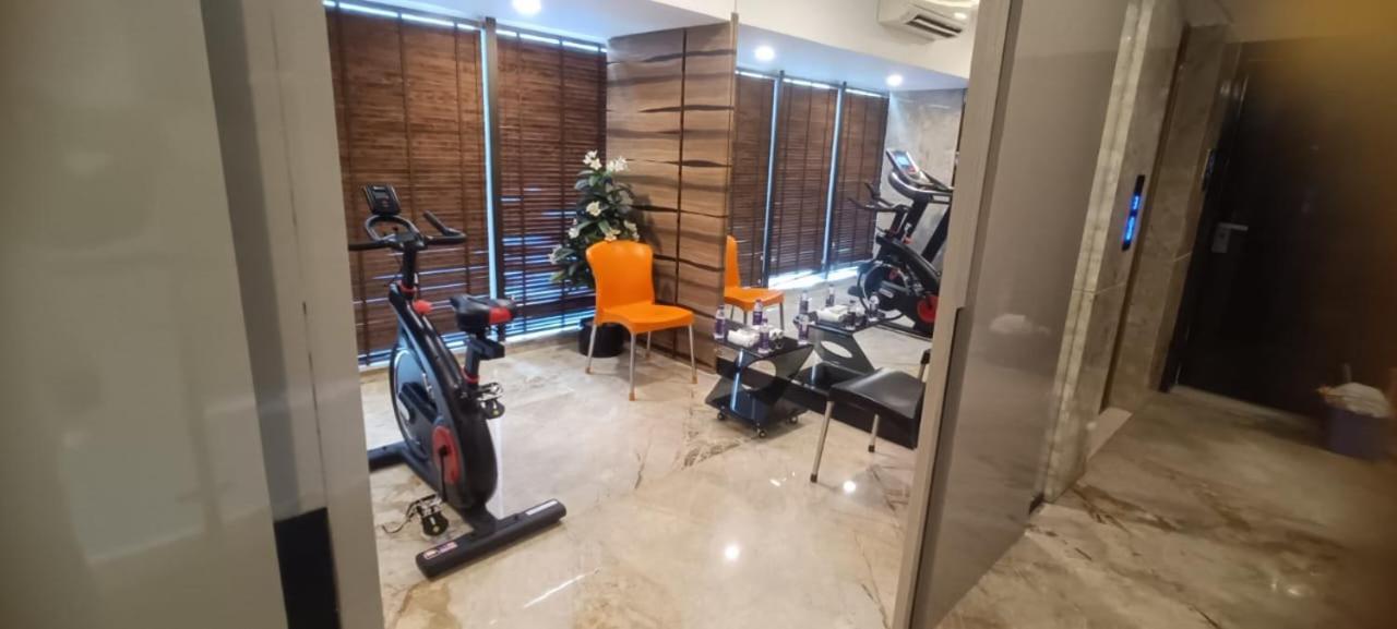 Hotel Auris & Banquets, Mumbai International Airport Экстерьер фото